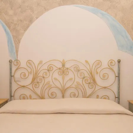 Lella Apartment *