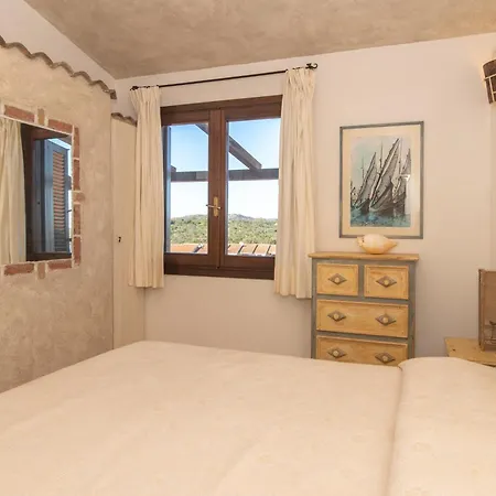 Apartment Lella Porto Pozzo